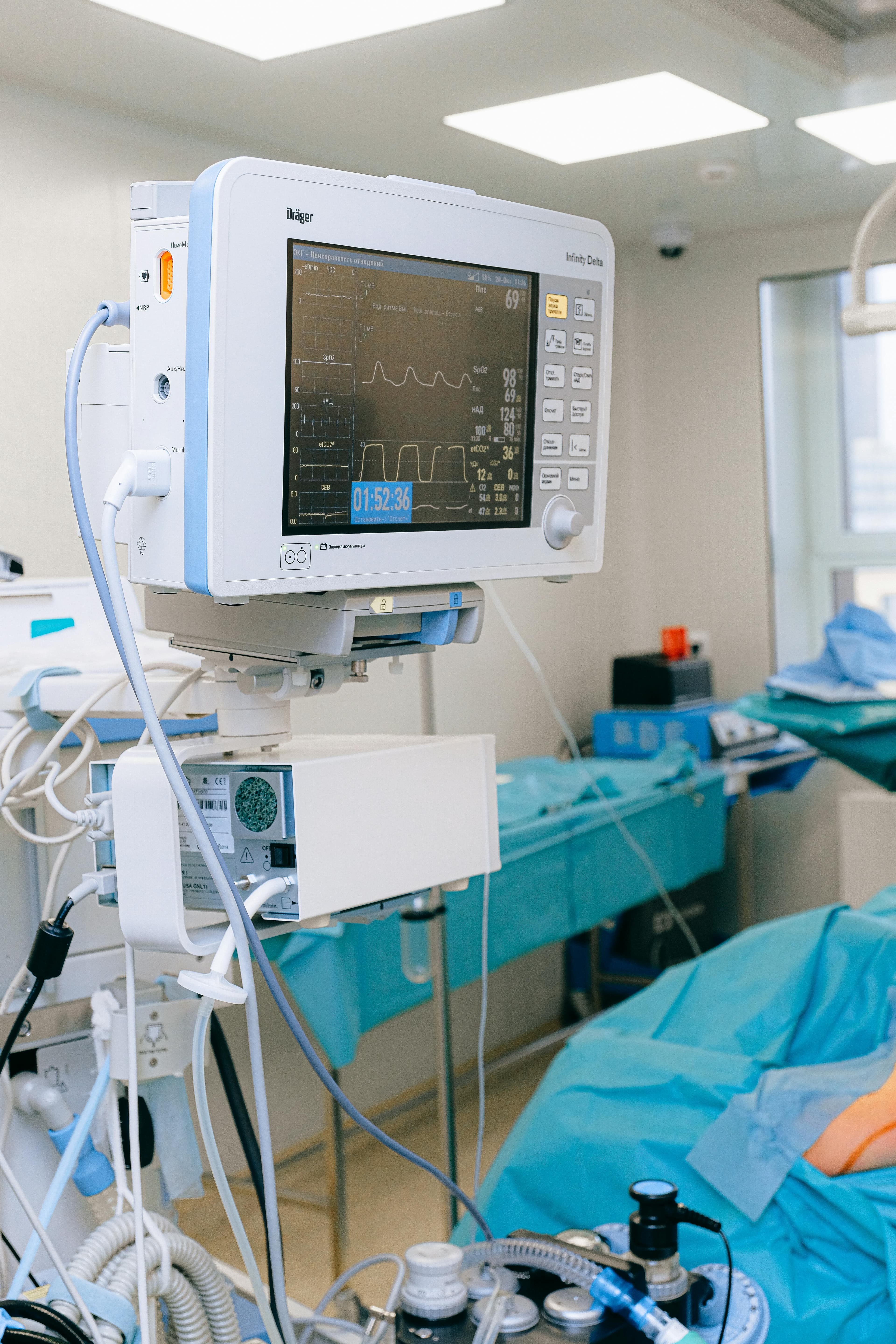 Patient Monitors — Bedside & Central Station